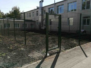 3D заборы для школы 15 метров фото в Ожерелье